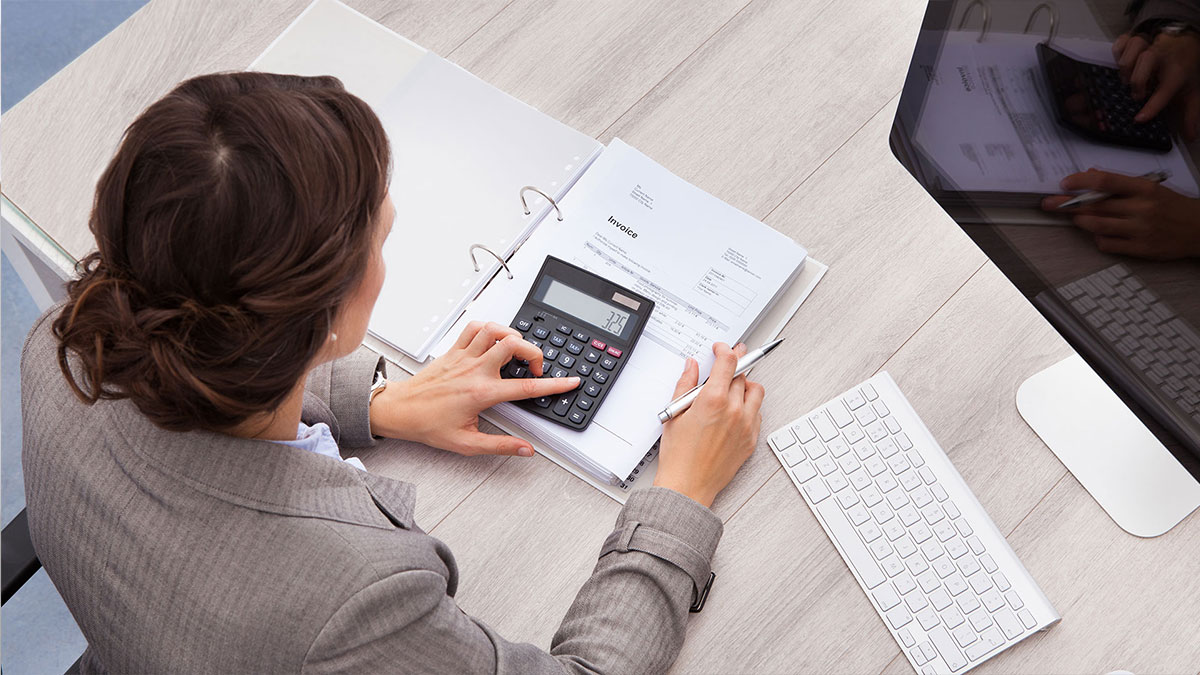 Female Accountant